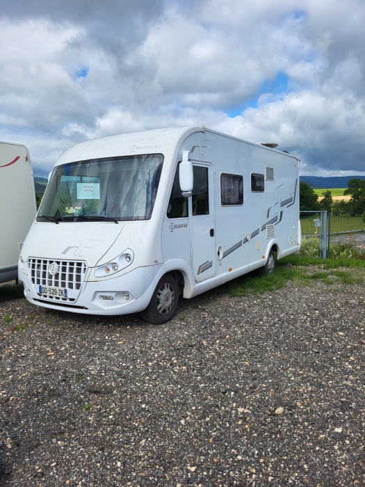 camping car BAVARIA I069 I069 mod&egrave;le 2014